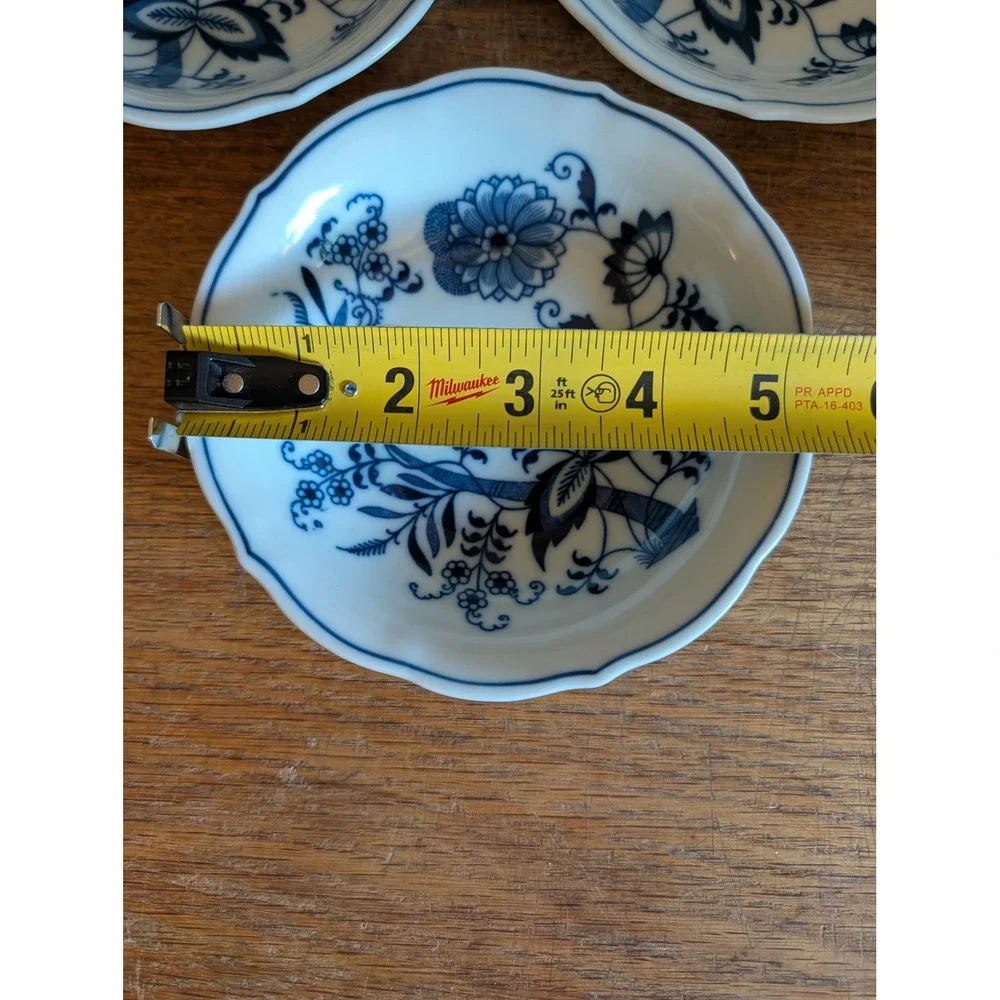 Blue Danube Vintage Fine China Set of 3 Fruit Dessert Bowls 5 3/8